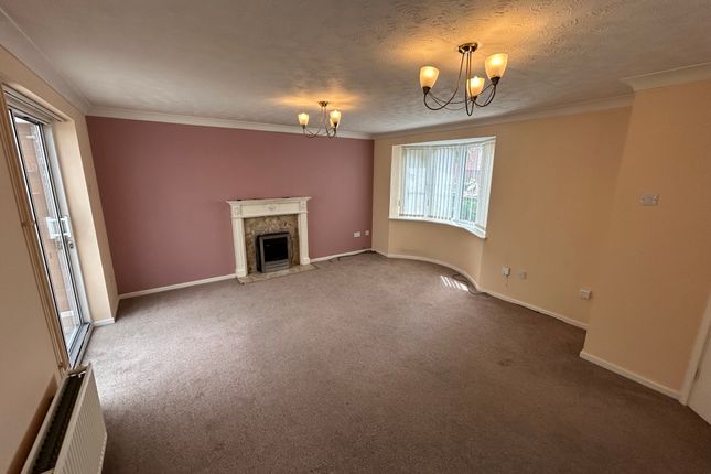 25, Stevenage photo 4