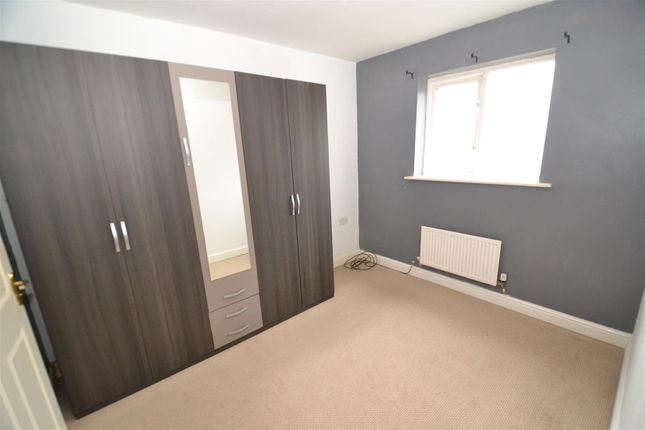 8, Alexandra Street, Bradford photo 4