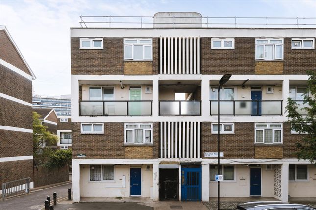 56A, Ballance Road, London photo 2