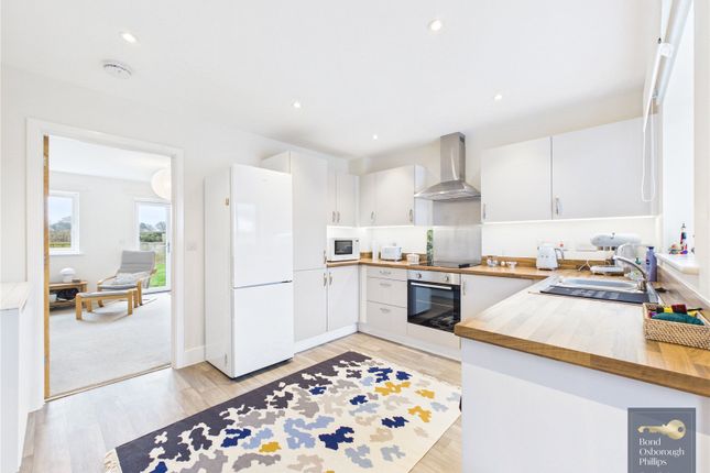 12, Stanley Court, Bideford photo 2