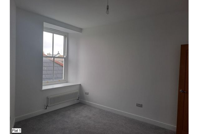 13 The Flat, Arica House, Market Square, Nr. Penzance photo 5