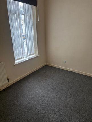 Flat 1, 106, Thirlmere Road, Liverpool photo 4