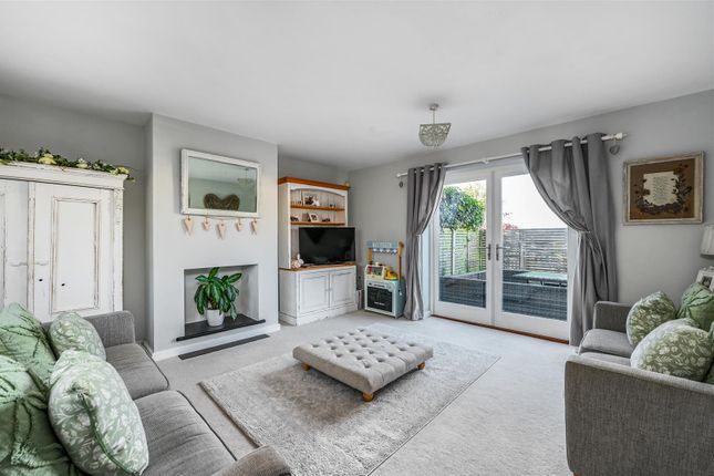 6, Royal Oak Close, Rye photo 2
