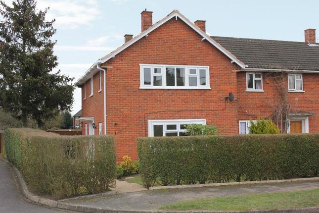 Thumbnail Property to rent in Ash Close, Hook Heath, Woking