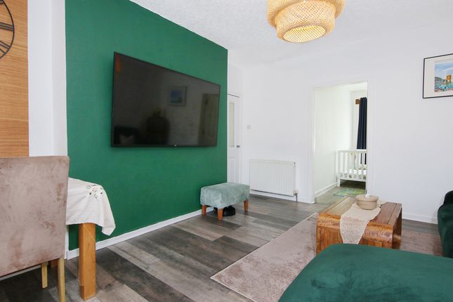 75, Kennington Avenue, Loanhead photo 4