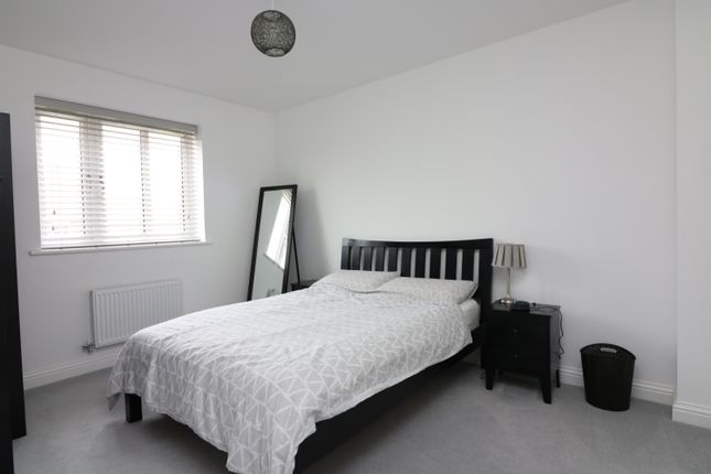 6 Townmill Road, Sandwich photo 3