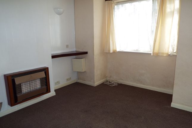 82, Clacton-on-Sea photo 2
