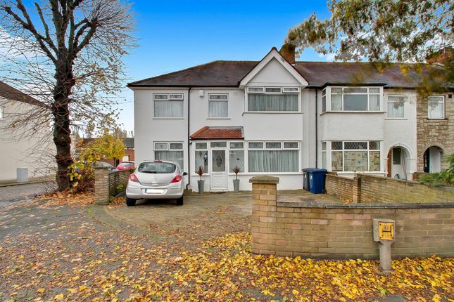 Thumbnail Property for sale in Keats Way, Greenford