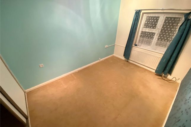 Flat 11,, Knowle Lodge, CATERHAM photo 5