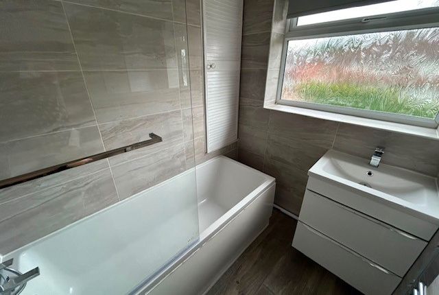 71, Cheadle photo 5
