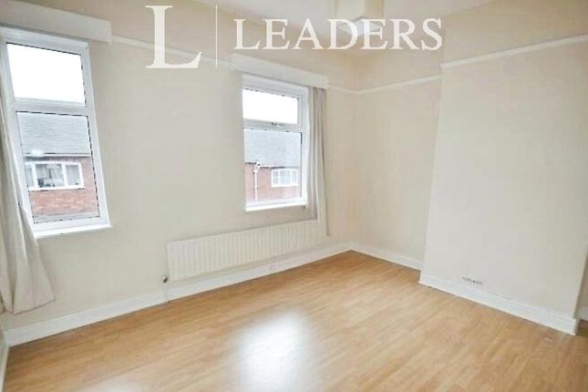 Room 1, 16, Mellard Street, Staffordshire photo 5