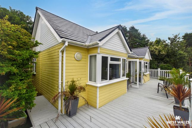 2-bed house on Sunnyhill, Beach Road, Pembroke Dock, £250,000