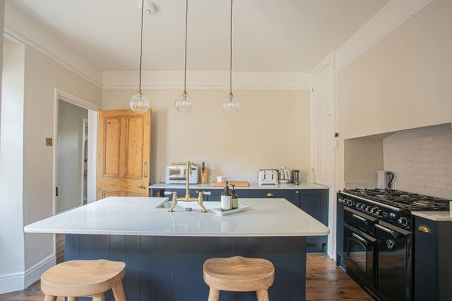 Union Cottage, 16 Gumstool Hill, Tetbury photo 4