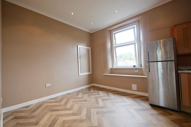 2/2, 17, Alexandra Avenue, Glasgow photo 2