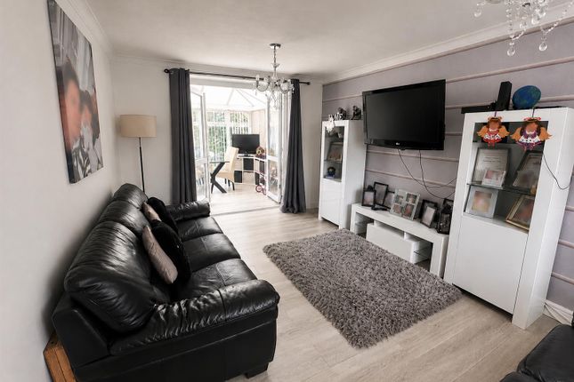 5, Wentworth Avenue, Macclesfield photo 4
