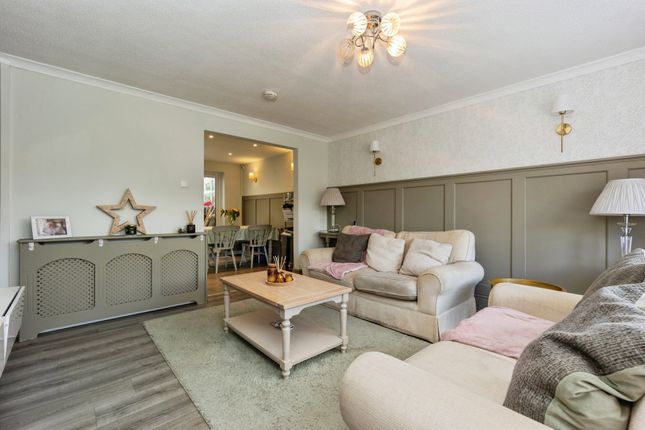 69, Little Brook Road, Greater Manchester photo 4