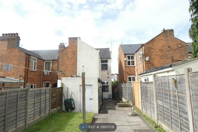 Court Lane, Birmingham photo 3