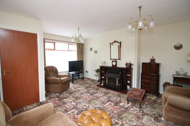 61, Buttermere Avenue, Fleetwood photo 2