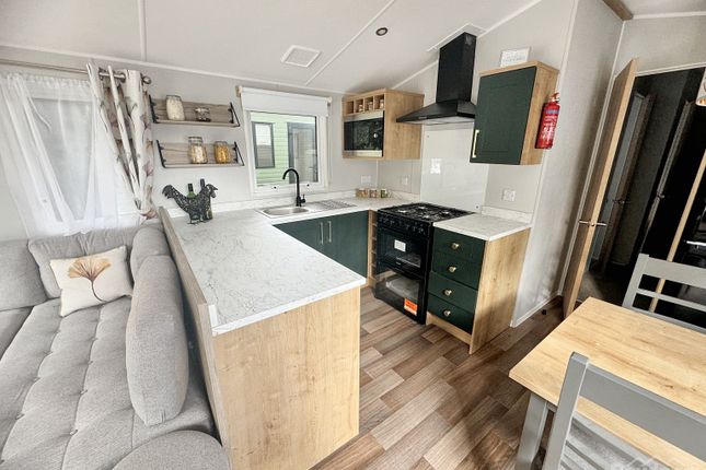 Willerby Sierra - Fell End Holiday Park, Slackhead Road, Hale photo 5