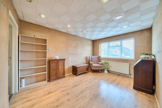1, Walton Drive, Harrow photo 3