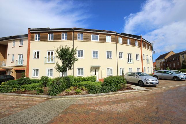 Flat to rent in St Lucia Crescent, Horfield, Bristol