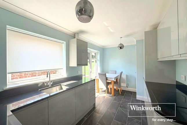 29, Mountbatten Drive, Dorset photo 2