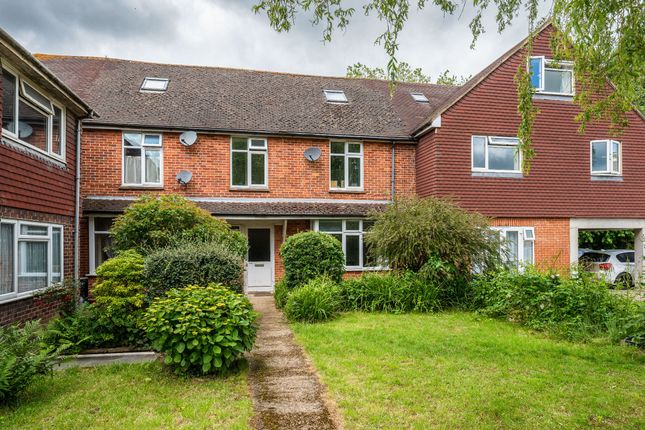 Thumbnail Flat to rent in Chalfont, Compton Terrace, Hailsham