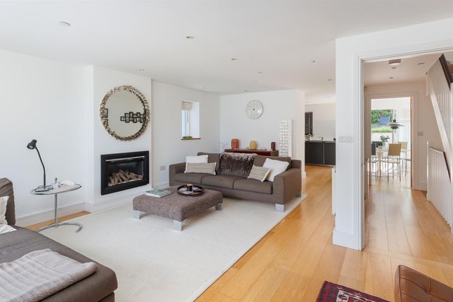 21, Cliff Road, Cowes photo 4
