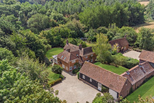 Oakwood House,, East Woodhay, Newbury photo 3