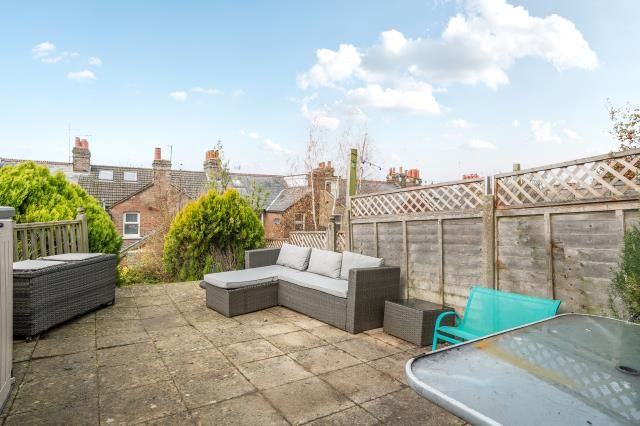 86, Severalls Avenue, Chesham photo 4