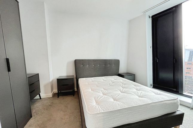 Flat 27, Axis Tower, 9, Whitworth Street West, Greater Manchester photo 4