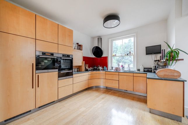 63, Rosendale Road, London photo 3