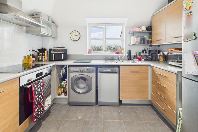 6, Summerleas Close, Hemel Hempstead photo 2