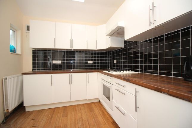 3, Belle Grove West, Newcastle upon Tyne photo 3