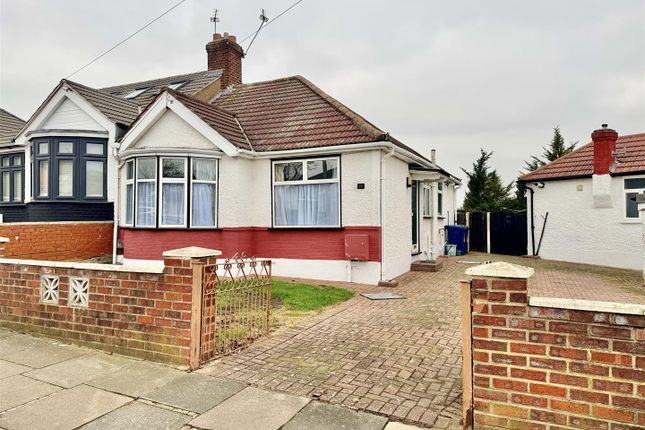 3-bed bungalow on 46, Stanhope Park Road, Middlesex, £500,000