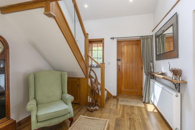 Pear Tree Cottage, South Street, Faversham photo 3