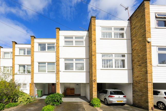 Thumbnail Town house for sale in Micheldever Road, Lee, London