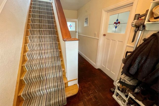 3, Pondhu Crescent, St Austell photo 2