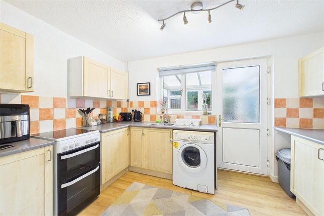 23, Claremont Gardens, Clevedon photo 2
