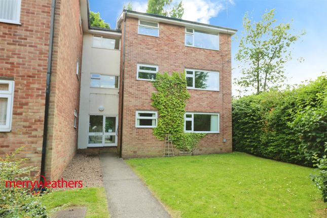 1-bed flat on 2, Broom Grange, Broom Lane, Rotherham, £50,000