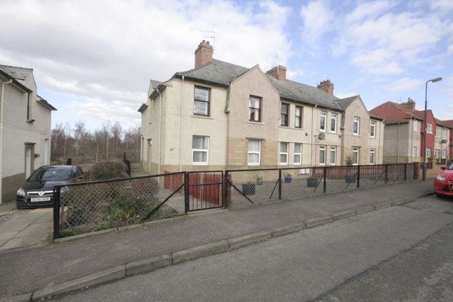 Thumbnail Flat to rent in Reed Drive, Newtongrange, Dalkeith