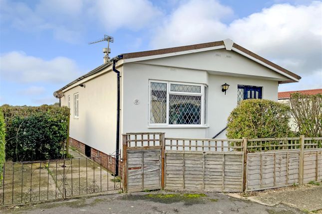 Thumbnail Mobile/park home for sale in Maypole Lane, Yapton, Arundel