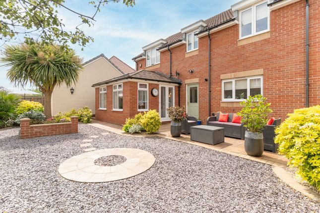 19 Bridling Crescent, Newport photo 4