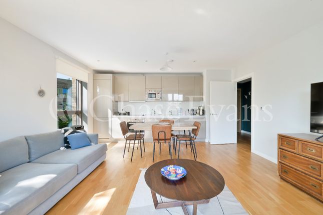 Flat 204 Tyler Court,, New Paragon Walk, Elephant & Castle photo 4