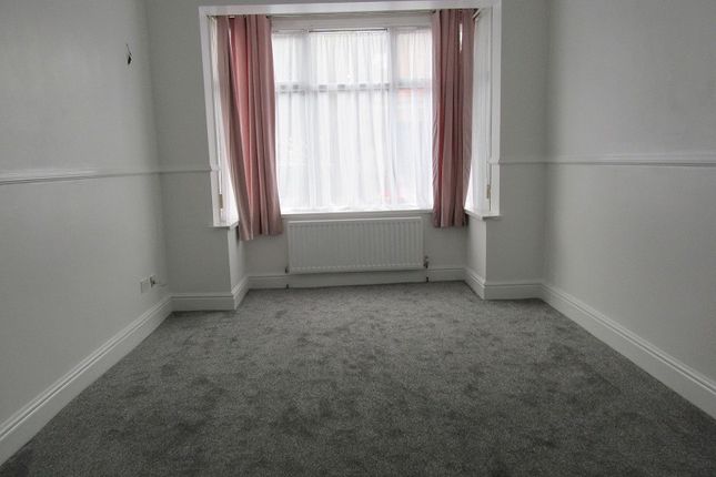 48, Thorpe Street, Manchester photo 2