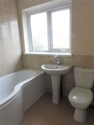 10, STOURBRIDGE photo 5