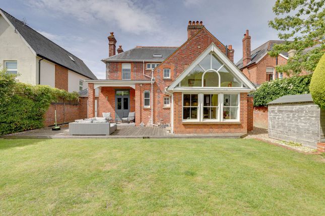 56, Grosvenor Road, Reading photo 2