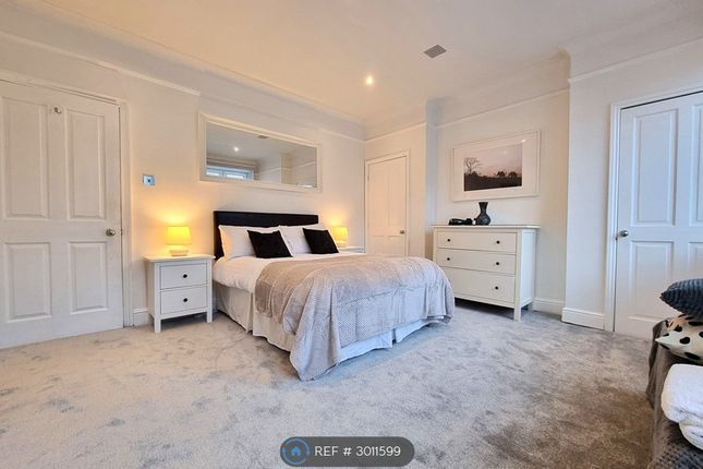 Petersham Road, Richmond photo 5