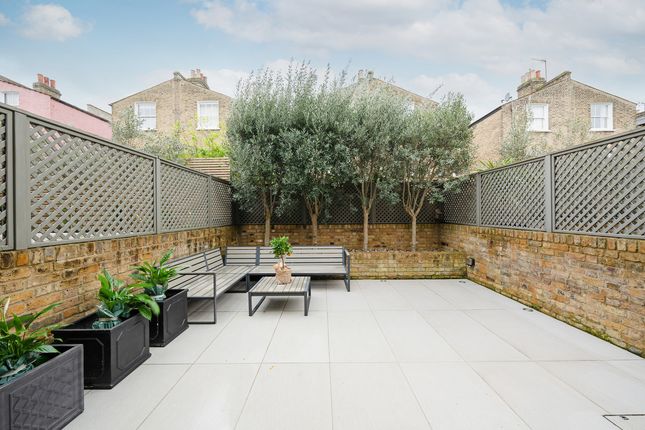 Terraced house for sale in Hambalt Road, London