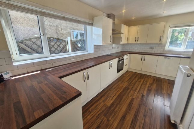 35, Turnbridge Road, Maghull photo 2